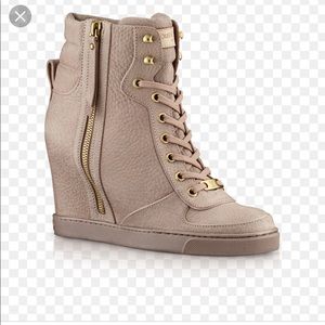 Louis Vuitton High sneaker
